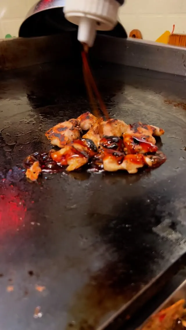 新メニュー‼️【焼き鳥丼】